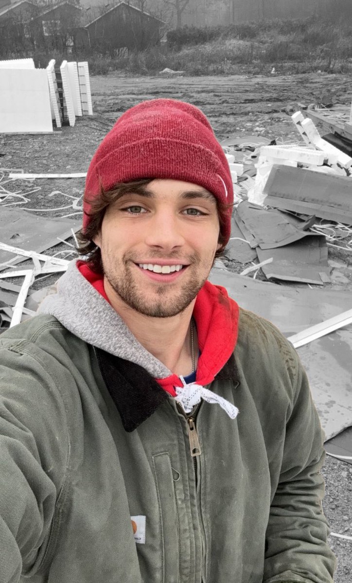 maryp0624's tweet photo. @GGsloveWILL I love hard working Will.  He still manages a smile https://t.co/UvvkaMPOxk