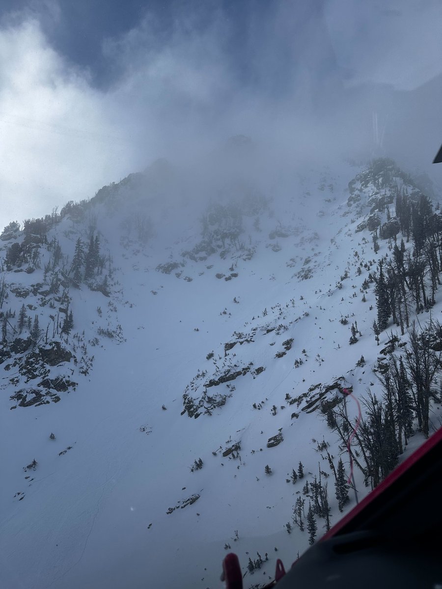 On Sunday afternoon, February 4, Grand Teton National Park rangers requested helicopter assistance from Teton County Search & Rescue (TCSAR) to respond to an injured skier on Prospectors Mountain inside the park. Continue reading at go.nps.gov/1q5dwe.