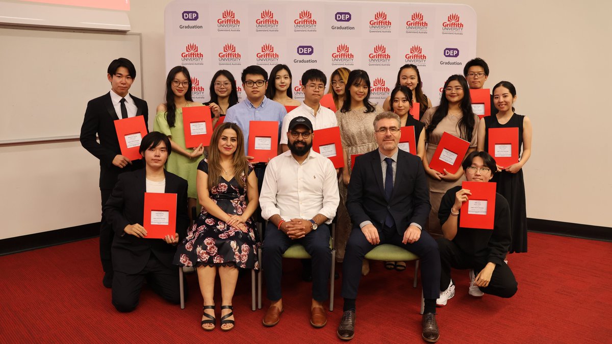 Congratulations to our recent Direct Entry Program 7.5 graduates on completing their English language studies at Griffith English Language Institute (GELI)! We look forward to welcoming you to our @Griffith_Uni community in Trimester 1. #Graduation #EnglishStudy