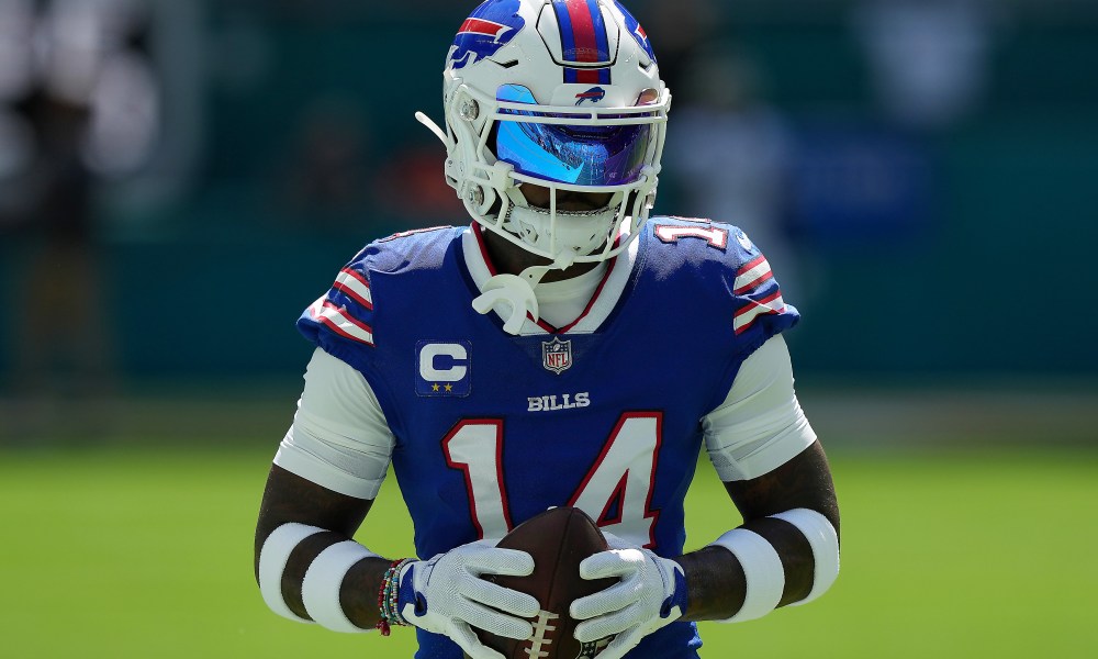 Listen I know there's been a lot of discourse surrounding <a href="/stefondiggs/">stefon diggs</a> lately but man I think we need to also realize how important he has been for this franchise. 

From the moment Josh Allen and Stefon linked up, it was MAGIC. The duo have created some of the most memorable