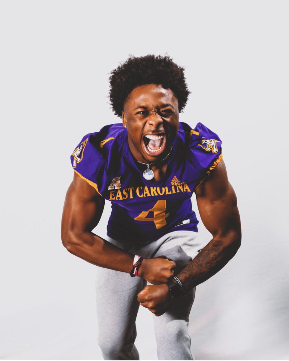 Beyond blessed to receive the opportunity to play D1 football <a href="/ECUPiratesFB/">ECU Football</a> #AGTG 
<a href="/CoachFree1906/">Rodney Freeman II</a> <a href="/CoachFallonRBR/">Coach Fallon RBR</a> <a href="/rbrathletics/">RBR Athletics</a> @CoachSchuman <a href="/CoachDNuCSports/">CoachD_NucSports</a>