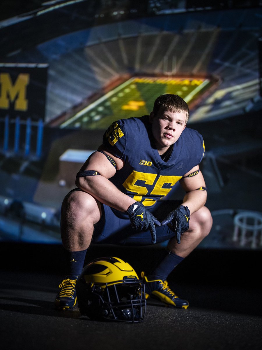 Thank you <a href="/UMichFootball/">Michigan Football</a> for the great visit! <a href="/CoachMikeElston/">Mike Elston</a> <a href="/grant_newsome/">Grant Newsome</a> <a href="/Coach_SMoore/">Sherrone Moore</a> <a href="/Red_Zone75/">Todd Smith</a>