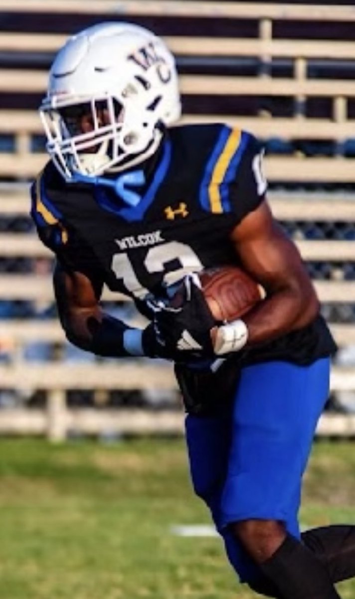 Super excited to have 3 🚾🏈 players signing football scholarships this Wednesday at 9:00 in HS.
<a href="/BoppyHilliard/">Boppy Hilliard</a> with <a href="/Shorter_FB/">Shorter Hawks Football</a> 
<a href="/TreyColey6/">Trey</a> with <a href="/UCPatriotFball/">UC Patriot Football</a> 
<a href="/DeDavis12_/">De Davis</a> with <a href="/PointFootball/">Point University Football</a> 
<a href="/BJGibson10/">BJ Gibson</a> signed with <a href="/FSUFootball/">FSU Football</a> in early period.
Can go anywhere from the 🚾