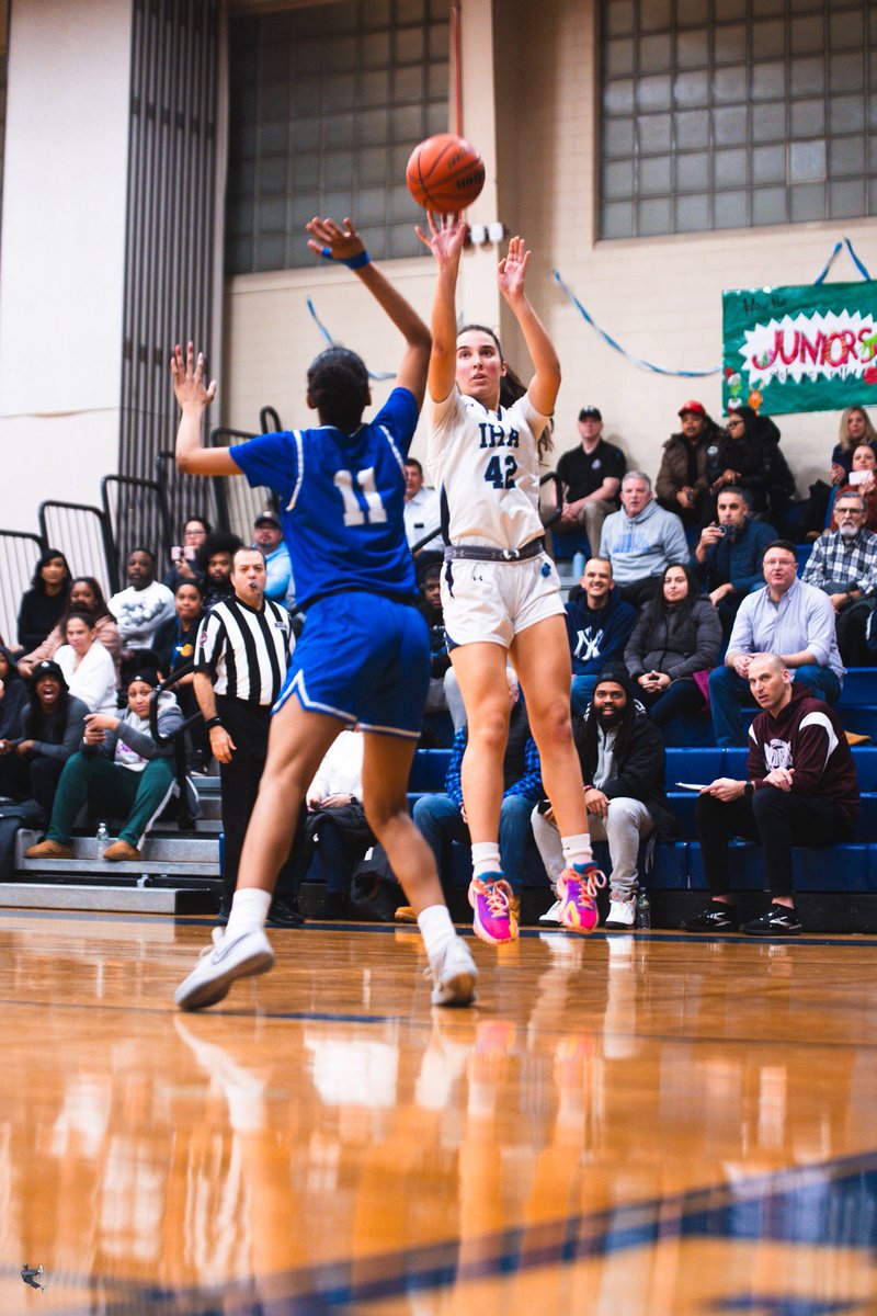 IHA Basketball tweet media