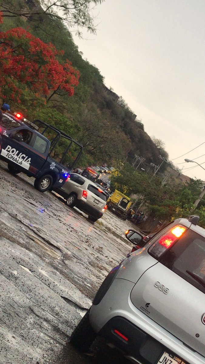 joss0171's tweet photo. @SergioChavez_D Urge más ese presupuesto acá en RESIDENCIAL EL PRADO nos tiene olvidados https://t.co/EVQv5ebCot