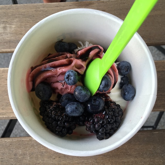 TasteSBFT's tweet photo. Cheers to another random but delicious National food day. Today is Frozen Yogurt Day. To know us is to know, we heart our froyo. #tastesb #froyo #santabarbara #food #foodie #foodtour #tour https://t.co/iWLU3yrgOr