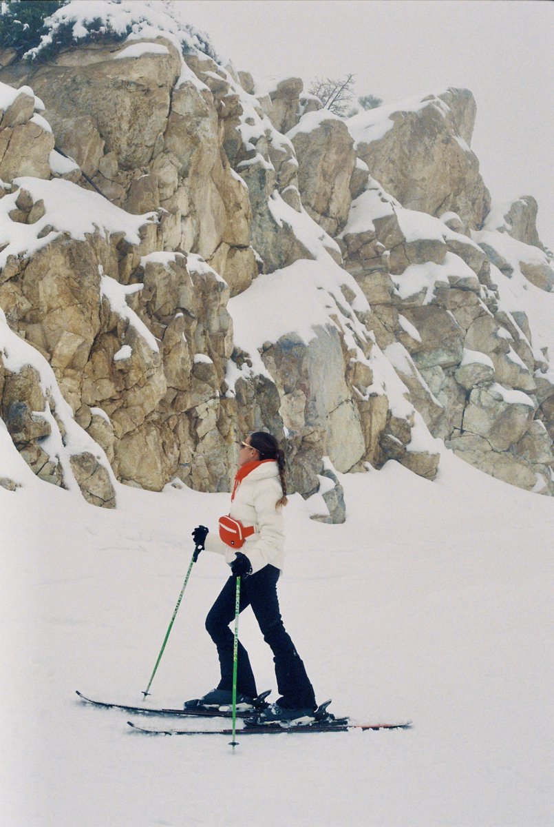 Our Red Puffer design from our après ski collection sure pops against the white snow, doesn't it?

#carryon