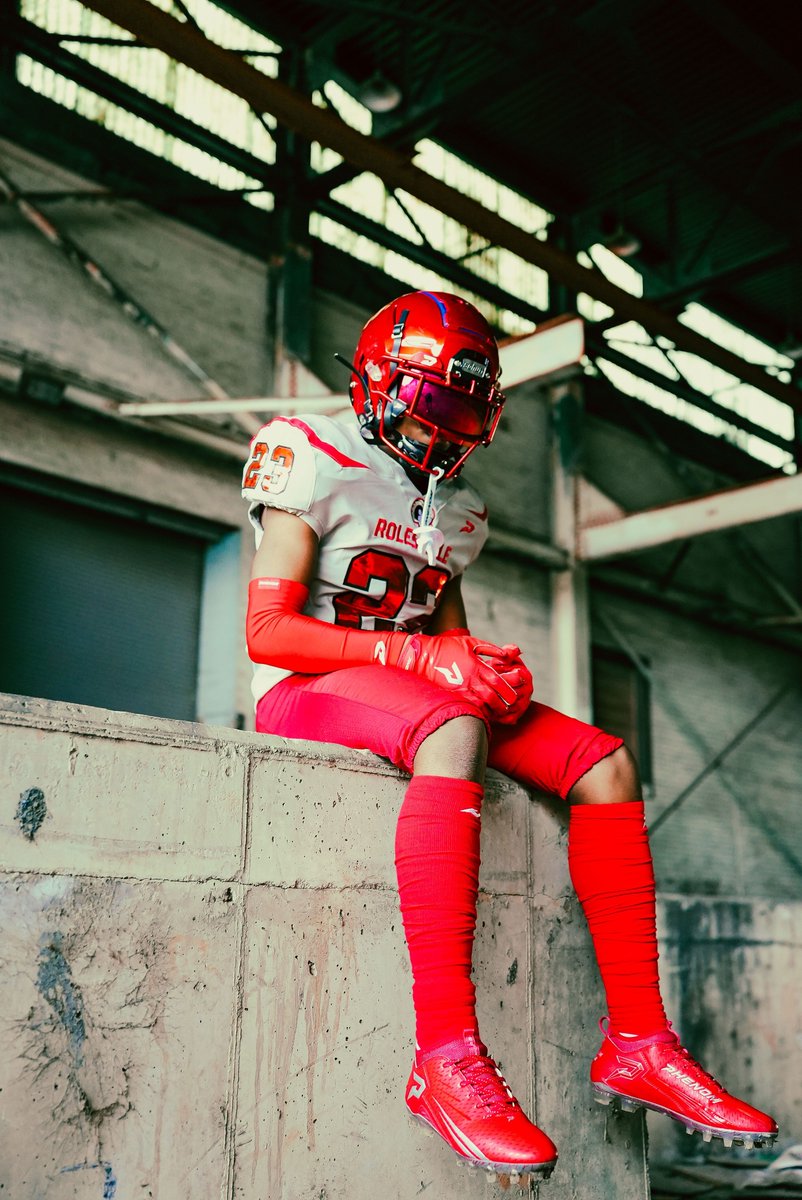 Everyone has the fire, but the champions know when to ignite the spark. Burn it red. 🔴 🔥 

#QuantumEdge #UniformSystem #Rolesville