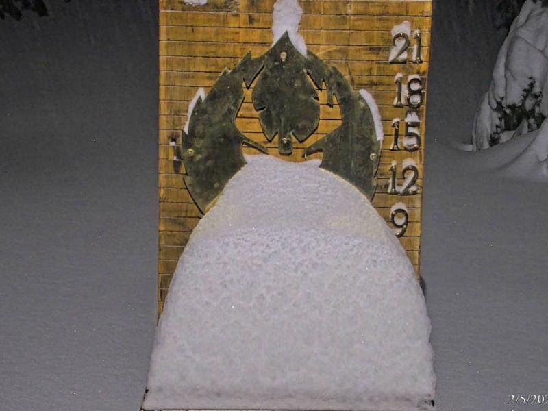 …and this was cleared of a few inches this morning…