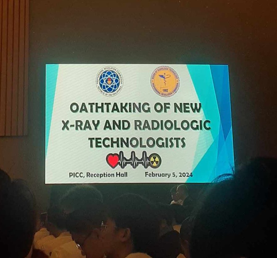 Kjonginnoona's tweet photo. @weareoneEXO @B_hundred_Hyun @layzhang your aeri is officially a licensed Radiologic Technologist ☢️. Thank you my silver linings, you all gave me the reason to pursue college again. To my next journey, let's love.  🥹🫶 https://t.co/d7K6vKVnm7