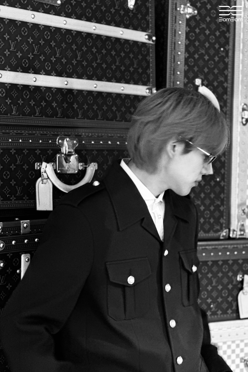 뱀뱀 BamBam tweet media