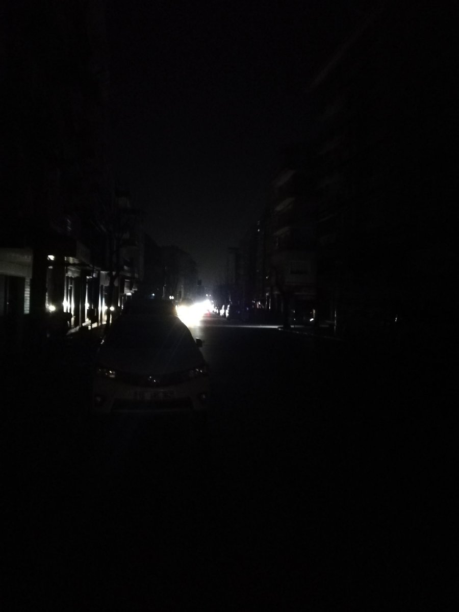 Sayın <a href="/Alinuraktas70/">Alinur AKTAŞ</a> bu sabah olası bir elektrik kesintisinde nasıl tedbir almamız gerektiğinin tatbikatı vardı galiba. Fakat etrafda çekim yapan kimse yoktu. Keşke çekim yaptırsaydınız da nasıl düşünceli olduğunuzu bütün Bursa görseydi. Teşekkürler başkanım