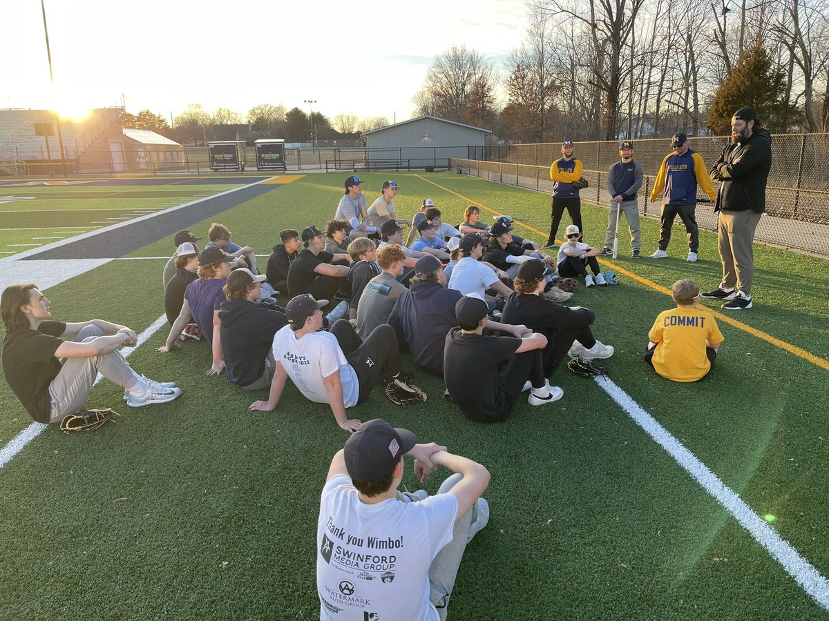 MHS Athletics (@marionwildcats) on Twitter photo Howโs this for a preseason pep talk?! <a href="/Cardinals/">St. Louis Cardinals</a> Lance Lynn stopped by for a little Q and A after workouts today! We greatly appreciate you stopping by, Lance! Go Cards! โพ๏ธ Howโs this for a preseason pep talk?! <a href="/Cardinals/">St. Louis Cardinals</a> Lance Lynn stopped by for a little Q and A after workouts today! We greatly appreciate you stopping by, Lance! Go Cards! โพ๏ธ