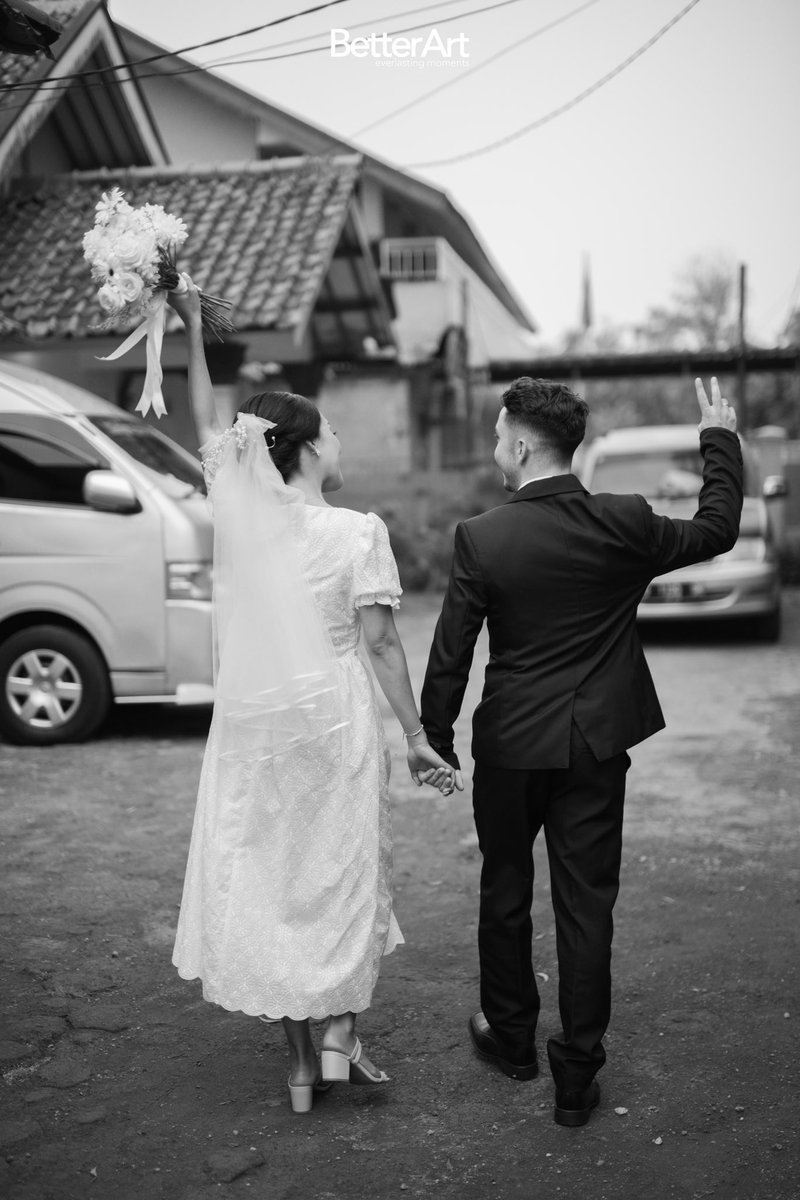 mayadestia's tweet photo. @Raiysa_Amanda Mau kamu nikah di KUA, di rumah, di restoran, di gedung, di hotel atau dimanapun harus siapin budget untuk dokumentasi ya. Ada harga ada kualitas. Jangan sampe moment seumur hidup sekali ga diabadikan dengan baik https://t.co/p8WhefuR9w