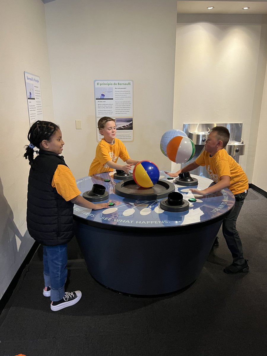 mrstoddin4th's tweet photo. Field trip fun for #toddsquad https://t.co/6NxiOI7ijO