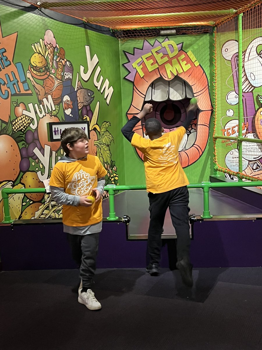 mrstoddin4th's tweet photo. Field trip fun for #toddsquad https://t.co/6NxiOI7ijO