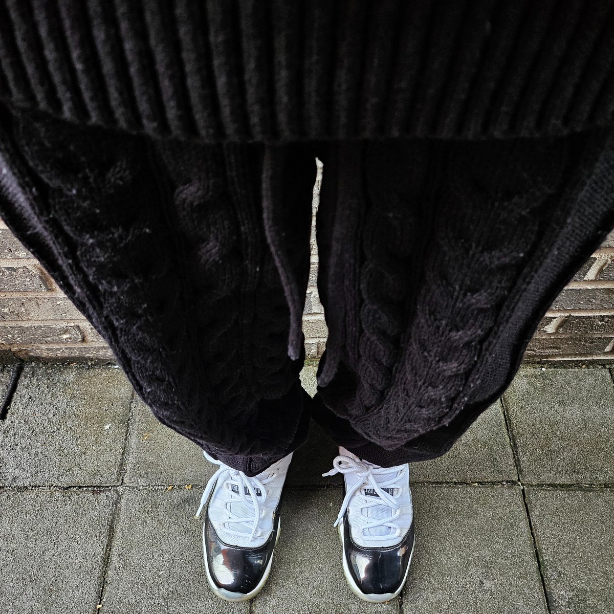 kornno8282's tweet photo. 간만에 셀카.
#chicagowhitesox #newera #essentials #essentialshoodie #brown #ajobyajo #nike #jordan11 #jordan11concord #뉴에라 #시카고화이트삭스 #에센셜 #에센셜후드 #조던11 #나이키 #조던11콩코드 #아조바이아조 https://t.co/QktsqAvNh9