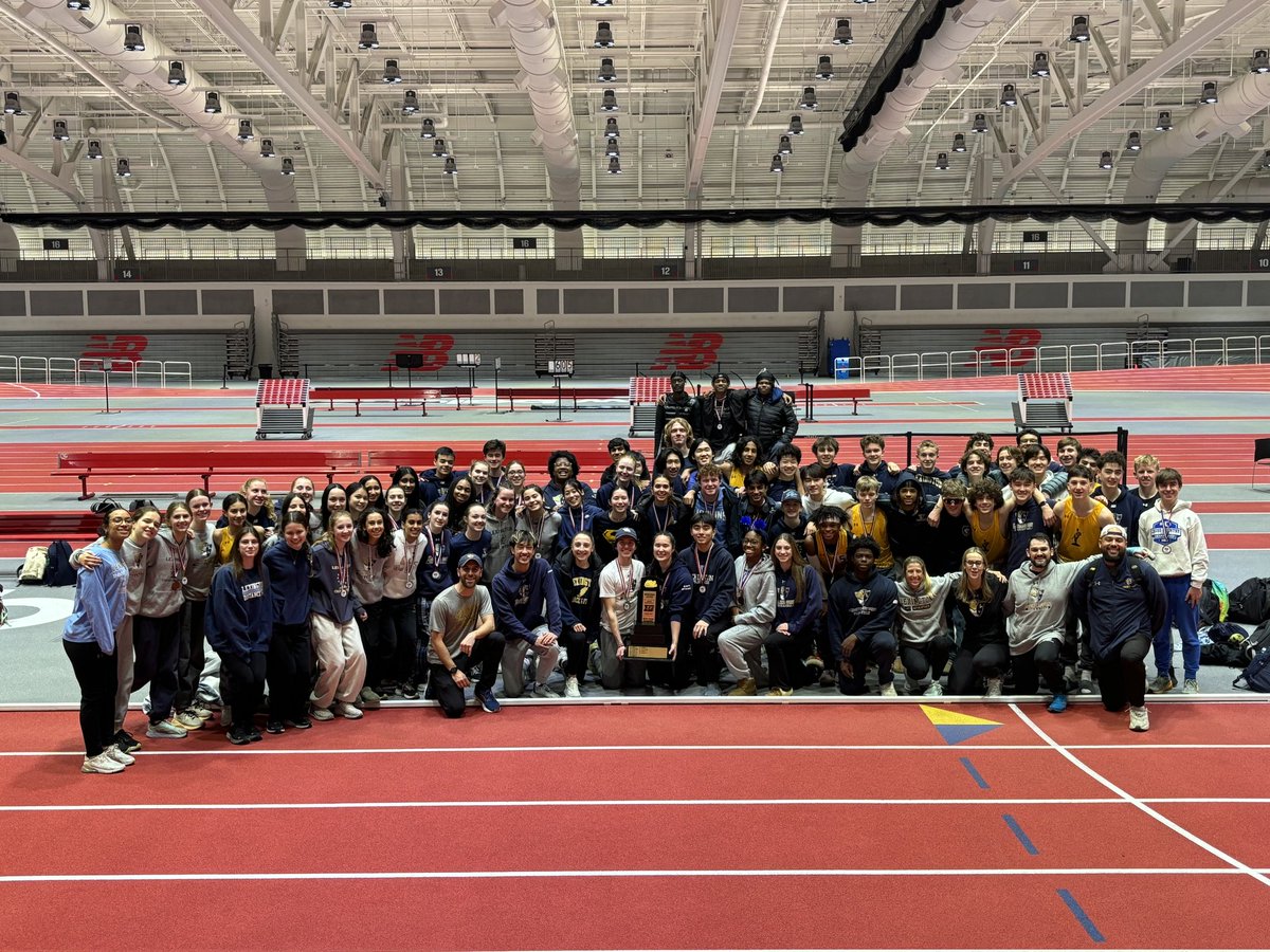MinutemenXCTF's tweet photo. Boys break @Ml12Athletics Champs scoring record (139) to earn 5th straight title! And, in an instant classic, the Girls fought to an 87-87 tie with @Tanner_Track for a share of the League Championship 🏆👑🥇#LexGo 

@BostonHeraldHS
@GlobeSchools @Matty_Wasserman @BayStateRun https://t.co/ToHBfJtFk8