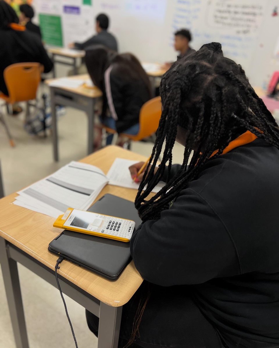 Exciting news! 🎉
@LancasterISD GEAR UP has partnered with @txinstruments to bring our BAMO  scholars a week-long Algebra 1 STAAR EOC Prep Bootcamp. This bootcamp will equip students with strategies for tackling the Algebra 1 STAAR EOC using TI NSpire Calculators. #GEARUPWorks