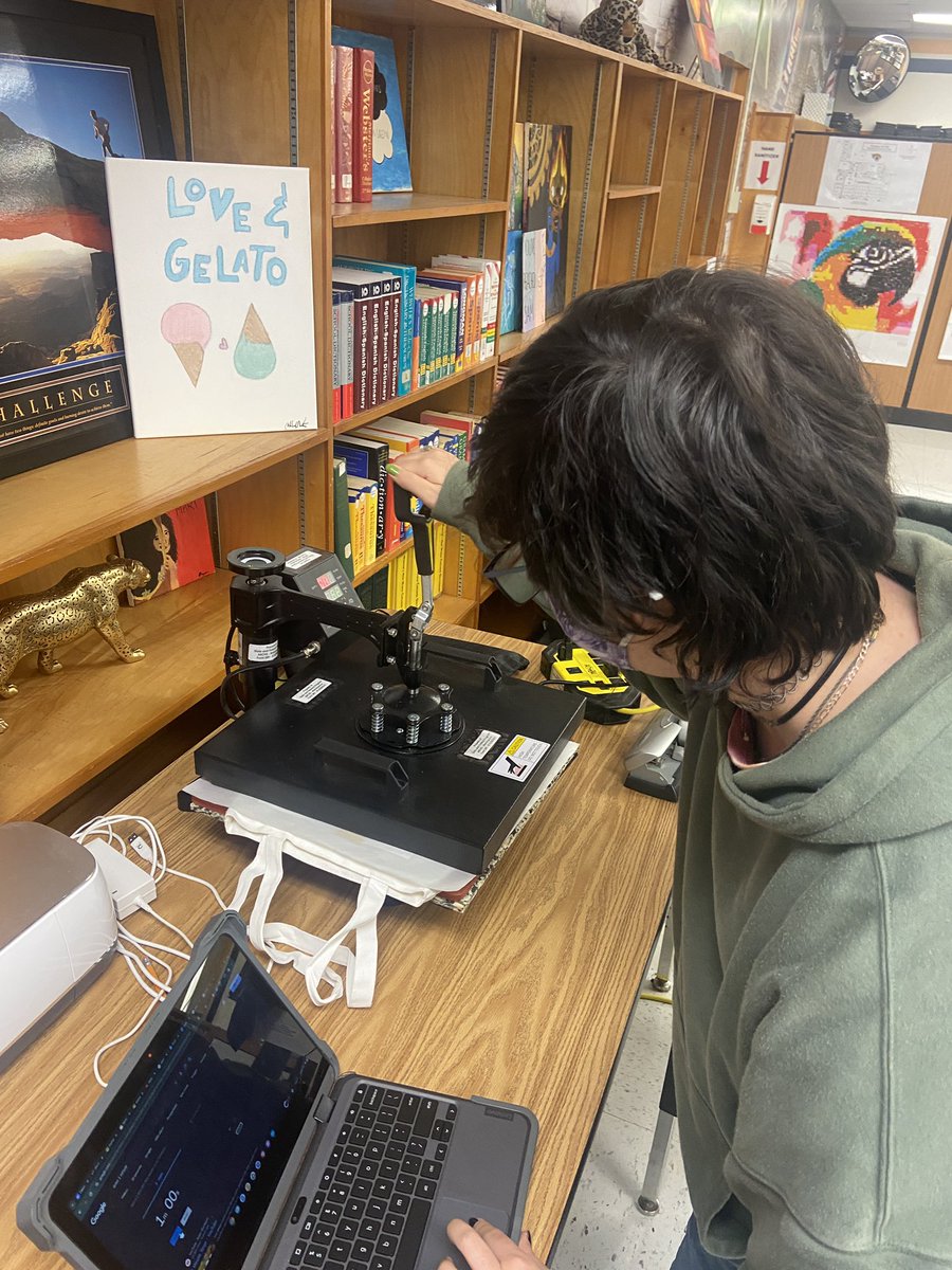 Achieve Early College High School Library McAllen tweet media