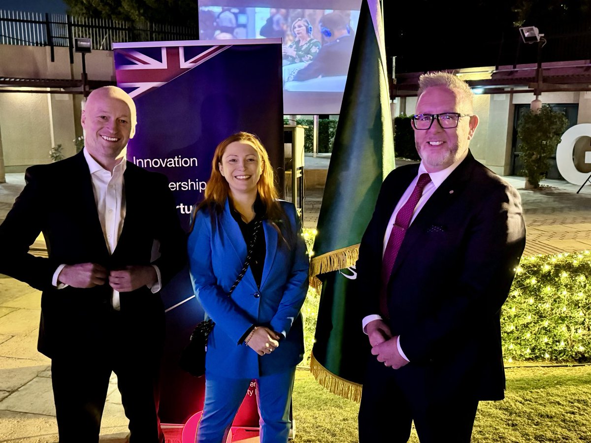 What’s the chance of 3 folks from #northernireland meeting at the UK Embassy in #saudi ⁦@Deloitte⁩ ⁦@aeroxelerated⁩ ⁦@ubloquity⁩ ⁦@FSB_NI⁩ ⁦@biztradegovuk⁩