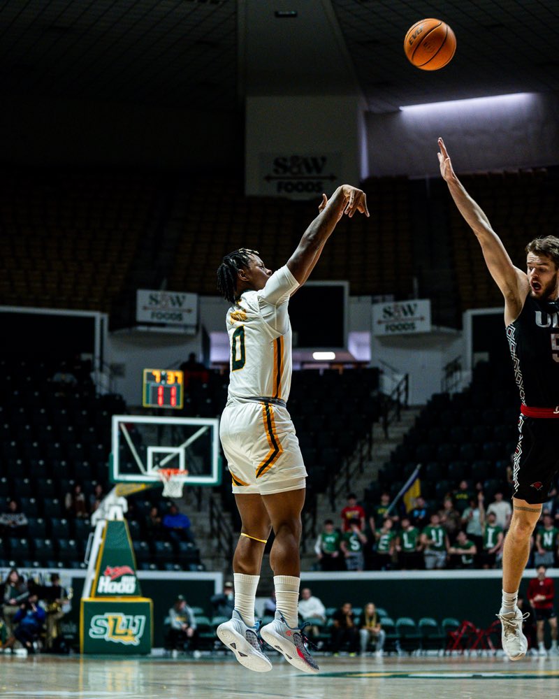 Southeastern Men's Basketball tweet media