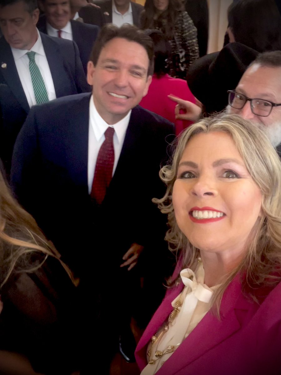 CHRISTI REEVES-TASKER tweet media