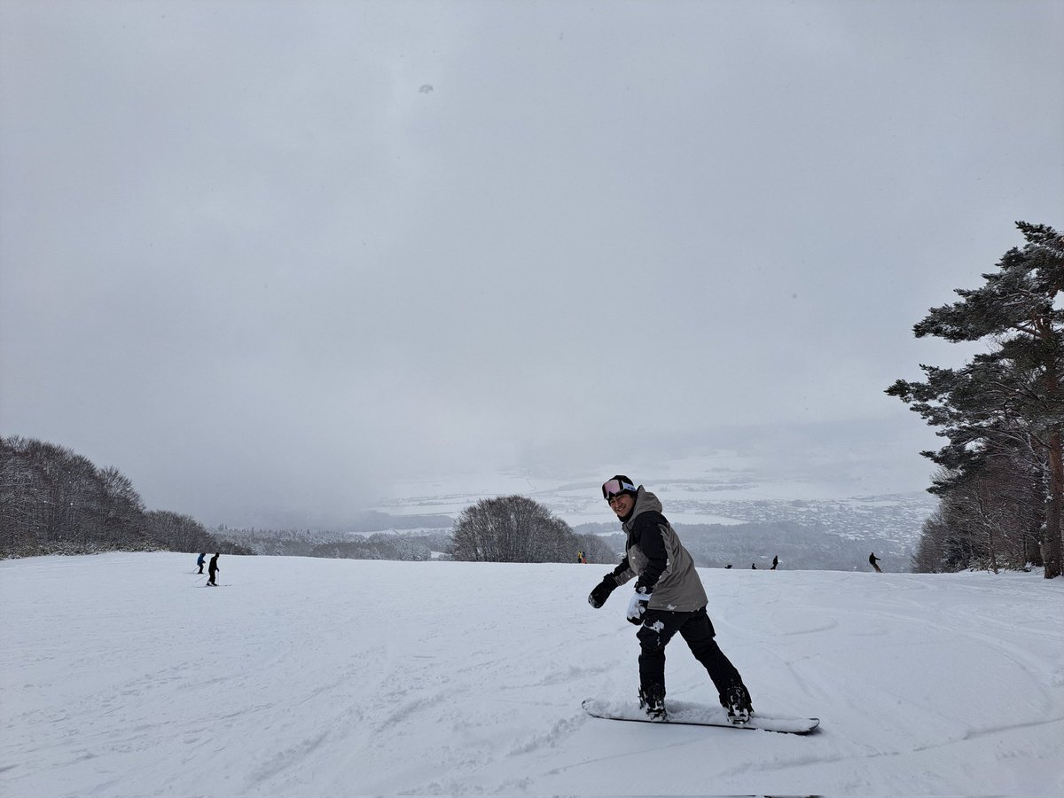 some_city's tweet photo. 13年振りの雪山です https://t.co/d7lOuOuuzj