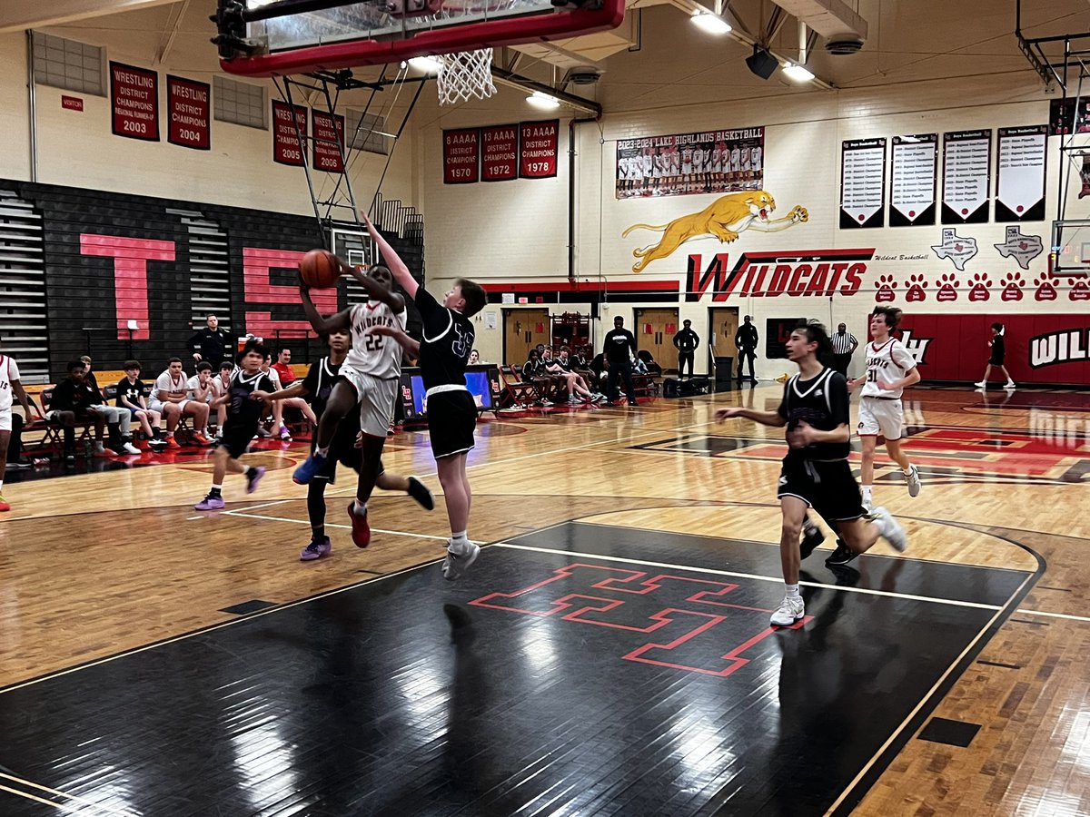 Vince Venditto (@vincevenditto) on Twitter photo Our 7th grade boys had some hard fought games tonight against FMJH. B team picked up the W, and A team lost in the final seconds. Great job from both schools! Huge thanks to our coaches! <a href="/LakeHighlandsJH/">๐พ Lake Highlands MS ๐พ</a> <a href="/mrrustin/">Nick Rustin</a> <a href="/sherry_null/">Sherry Null</a> <a href="/Kelsey_Wells54/">Kelsey Wells</a> Our 7th grade boys had some hard fought games tonight against FMJH. B team picked up the W, and A team lost in the final seconds. Great job from both schools! Huge thanks to our coaches! <a href="/LakeHighlandsJH/">๐พ Lake Highlands MS ๐พ</a> <a href="/mrrustin/">Nick Rustin</a> <a href="/sherry_null/">Sherry Null</a> <a href="/Kelsey_Wells54/">Kelsey Wells</a>
