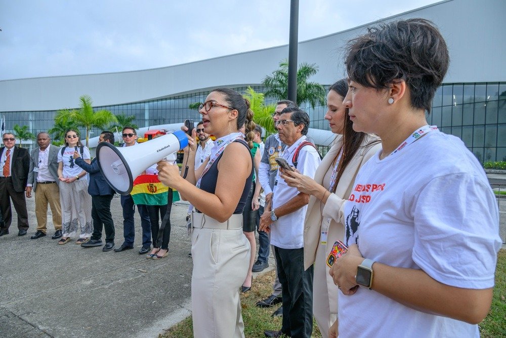 ColatAntitabaco's tweet photo. 🇵🇪#PeruPresente | La Conferencia de las Partes del Convenio Marco para el Control del Tabaco (COP10), de la OMS, inició este lunes con manifestaciones de las organizaciones civiles de América Latina por la constante interferencia de la industria tabacalera en la región. https://t.co/NZgTY3gKDB