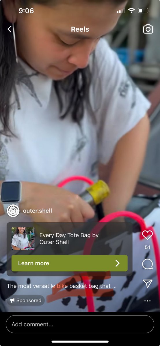 patricia_szczys's tweet photo. Here’s an ad trying to sell me something when the only thing drawing my attention is the shirt. IS THAT A TERN ON THAT SHIRT AND WHERE DO I GET ONE??? #ternscience https://t.co/i3aSBmqEWx