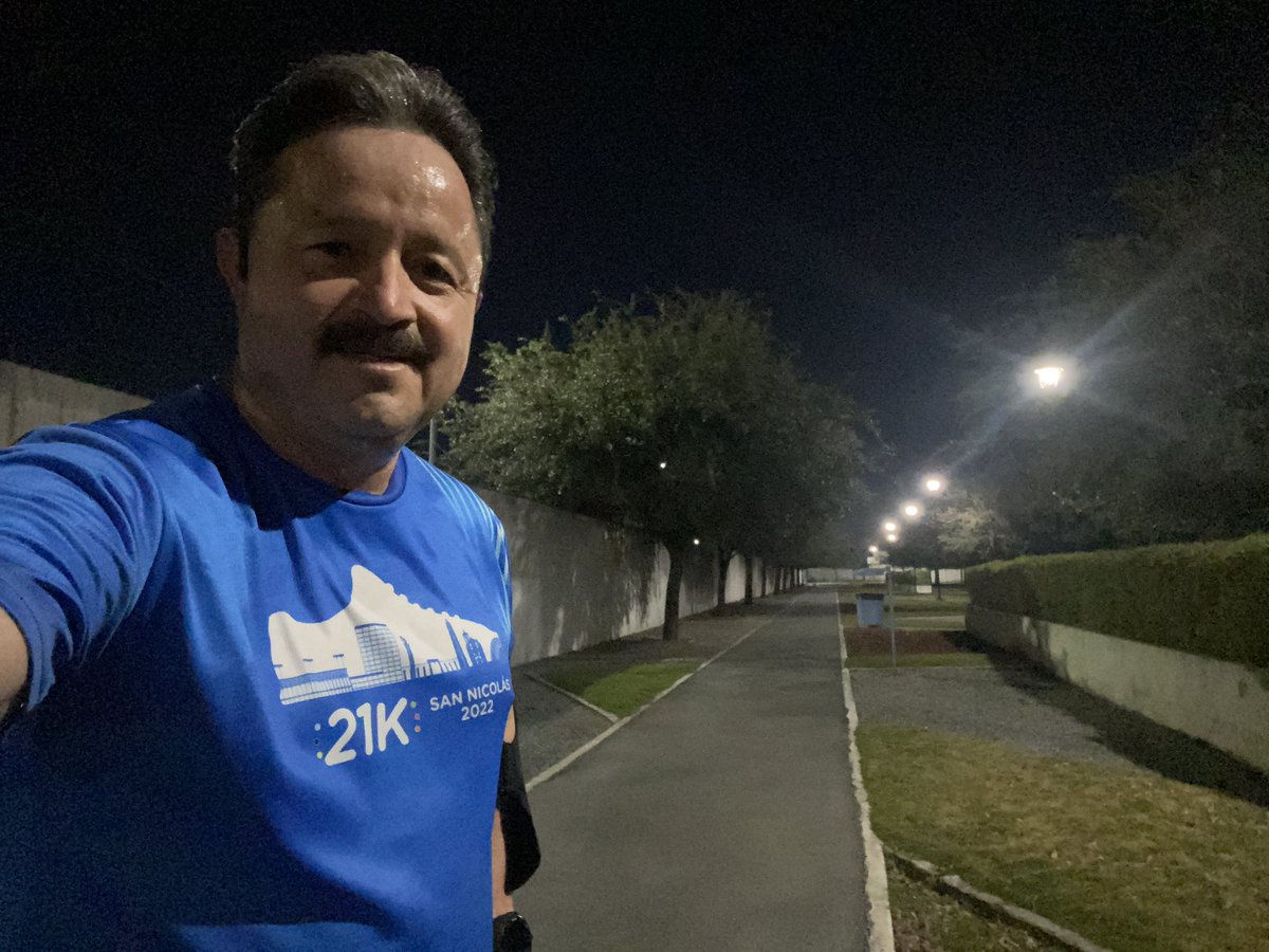Continuemos la semana en festivo 
Pasando 30Kms del mes 🤠🏃🏻‍♂️
<a href="/ibalopma/">Coach: Miguel Á. Ibarra López.</a> 
#KMxELA #TemploRunner <a href="/ReyLoborebelion/">La rebelión del rey Lobo</a> 
#CorrerMeHaEnseñado
#MeEncantaCorrer
#SomosMasLocos
#DiosCorreConmigo 
#AquíYaSeCorrio <a href="/ManicomioRunner/">Manicomio Runner \m/ 🤪 \m/</a> @ComuniRunners <a href="/pasion_running/">*PASIÓN RUNNING*</a> 

#ViveMejor
#ViveSano
#MuereSano