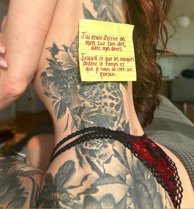 Honn&ecirc;tement rien de plus turn on qu&rsquo;un homme qui m&rsquo;&eacute;coute lire mes textes (pr&eacute;f&eacute;rablement pendant que<a href="/tag/sensual"class="tags"><span>#sensual</span></a><a href="/tag/tattooedbabe"class="tags"><span>#tattooedbabe</span></a><a href="/tag/erotisme"class="tags"><span>#erotisme</span></a><a href="/tag/hotwords"class="tags"><span>#hotwords</span></a>