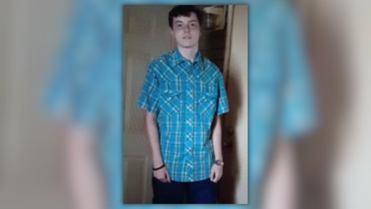 wpdeabc15's tweet photo. FLOOD YOUR FEEDS‼️ Search underway in Dillon for missing man with autism. https://t.co/Ab8YbrgT5G https://t.co/TnNKQEuTMJ