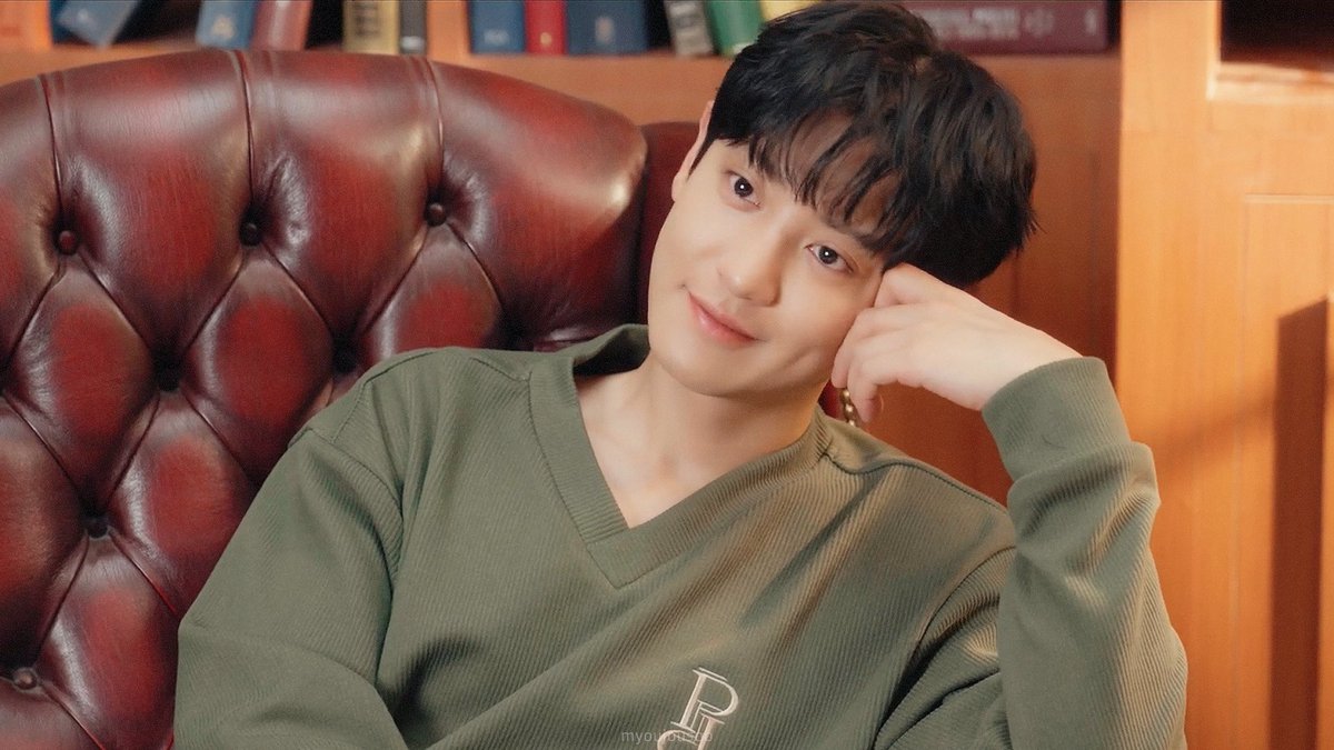 cyhourly's tweet image. 11:27 🤍
엑소 박찬열  #CHANYEOL #찬열