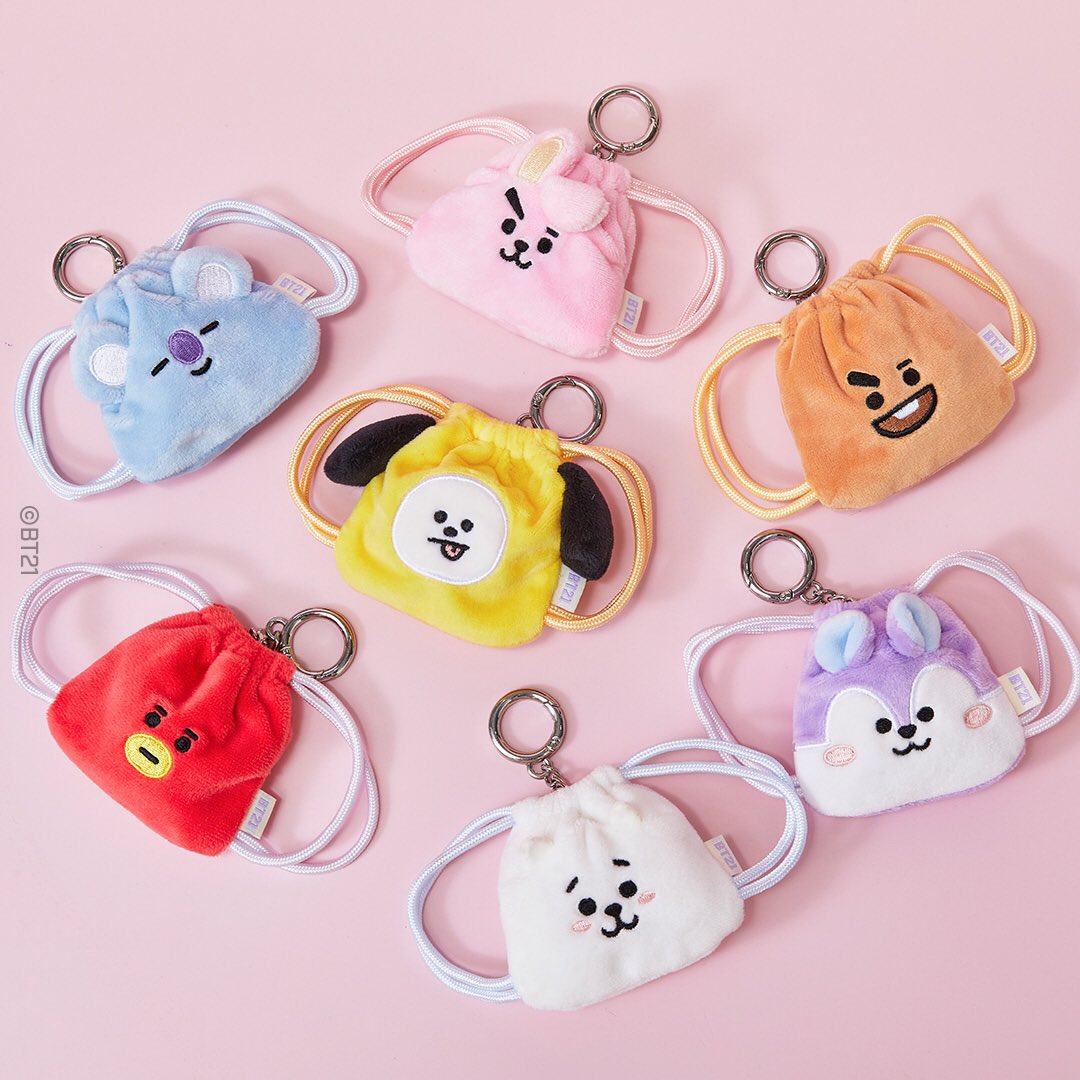 LINEFRIENDSinfo's tweet photo. #BT21 #bigandtiny #BT21minini #Merch #doll #stringbag #keyring #hairclip #braceclet #sticker #인형 #스트링백 #키링 #헤어핀 #팔찌 #스티커 https://t.co/ivooQwUbjb