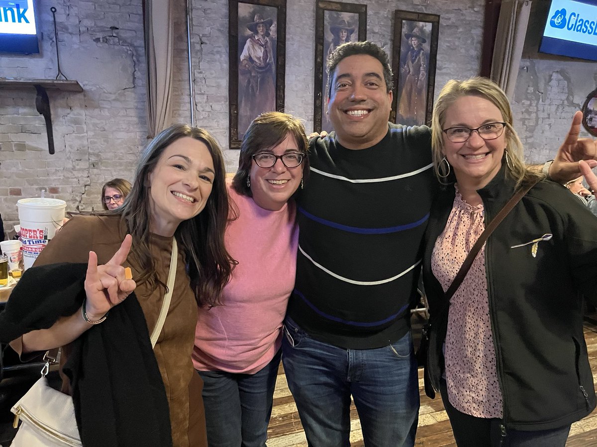 Once a Longhorn always a Longhorn. Love connecting with former co-workers.  <a href="/cedarhillisd/">Cedar Hill ISD</a> <a href="/mrneilbolton/">Neil Bolton</a> <a href="/MidloJLo/">Jennifer Lonsford</a>