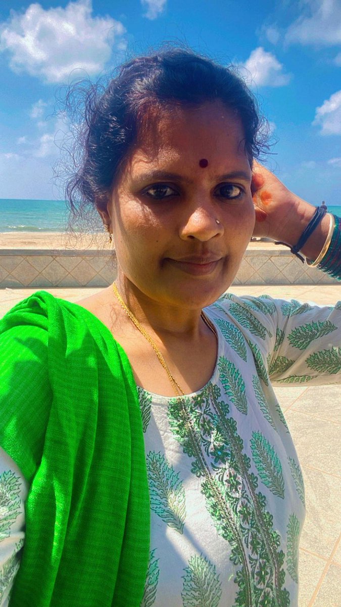 Abinaya1352955's tweet photo. Good morning https://t.co/b6rX1YWviY