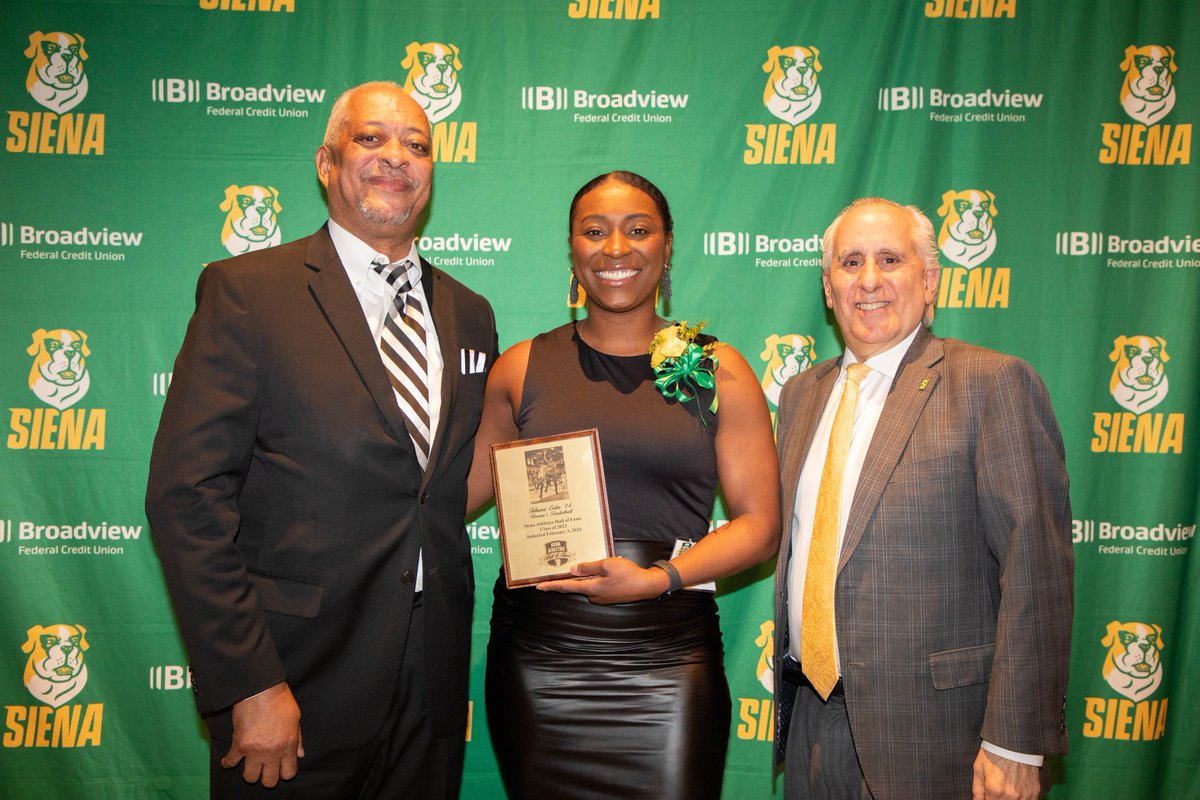 Siena_WBB's tweet image. 🏅 

An amazing weekend honoring and inducting @tehresacoles '14 and @Kkbutta_21 '18 into the Siena Saints Hall of Fame as part of the #Classof2023!

#MarchOn x #OnceASaintAlwaysASaint x #Family