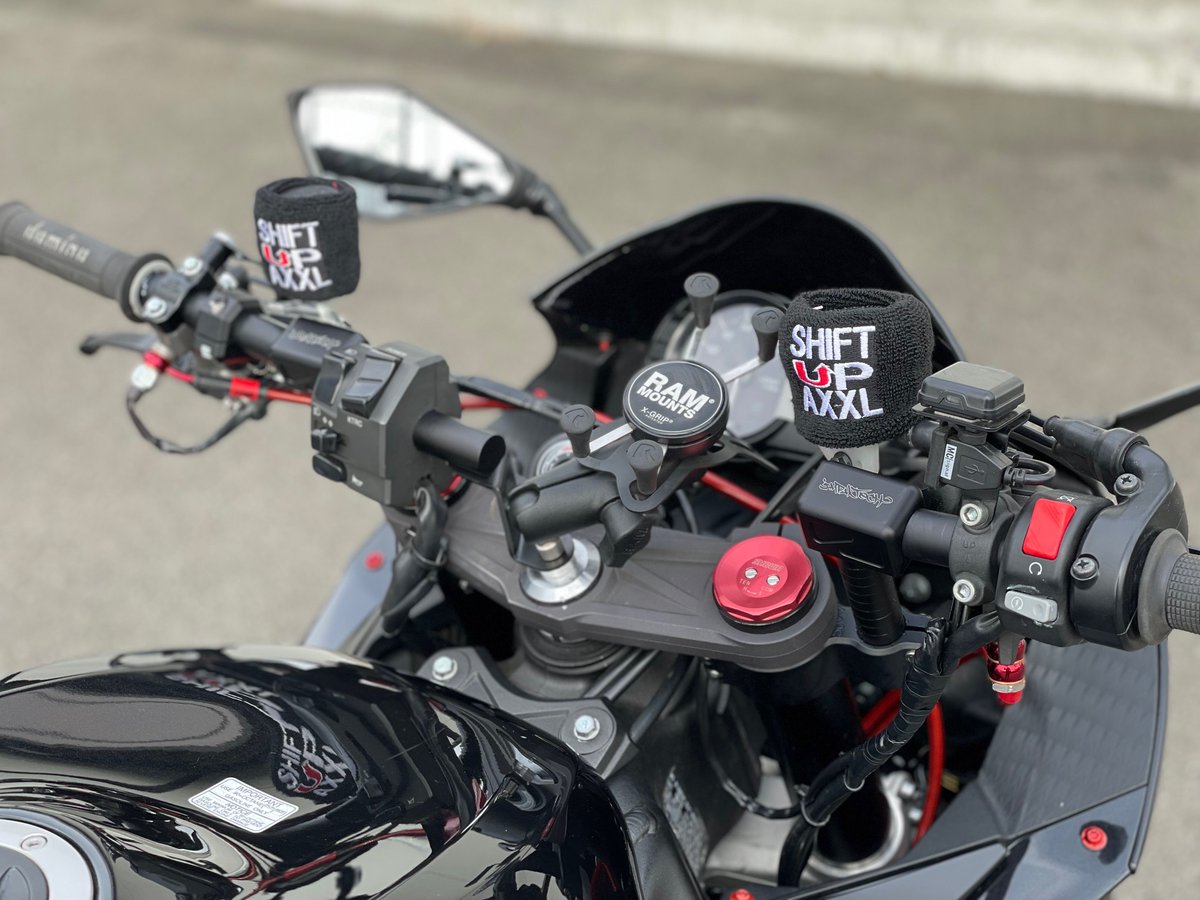 AxxLMoto's tweet photo. ZX6R (13-18) のほぼノーマル車両を、AXXLにてフルスタントカスタムいたしました👍

スタントも練習したいけど、スタントカスタムも楽しみたいという方となりますが、ゴリゴリに練習できるパッケージです😍

ブログ
https://t.co/xGFQGn1hR2

お客様車両
https://t.co/bvEdtOZISI

#AXXL
#ZX6R https://t.co/4rO2ozfgNT
