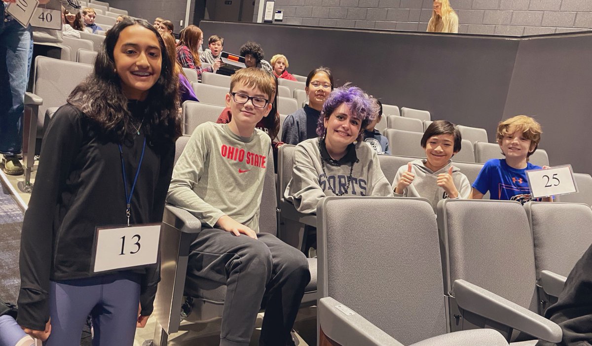 MrsDavisLA's tweet photo. Congratulations to HMS Champion Speller, Rithi! The other Trailblazer students also represented and were there to cheer on Rithi in the final round! Your teachers are so proud of all of you! @RebeccaReeseHMS @BarbGayheart @MrsMcCoyHistory https://t.co/ceGxsK6d3i