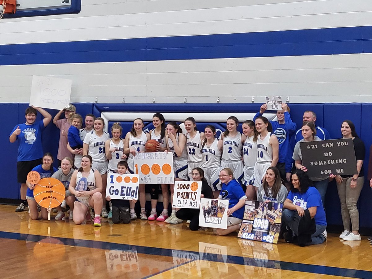 <a href="/ella_volkart/">ella volkart</a> joins 1,000 point club!