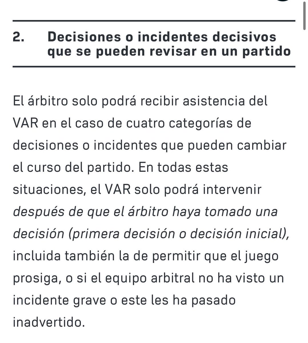Tomapapa's tweet photo. Leo a colegas y aficionados (Sureños en su mayoría) cuestionando el papel del VAR el penal a favor de 🇻🇪

Diciendo que el VAR “no es para eso”. “Que se usó mal la herramienta”. Incluso, hablan de robo. 

Esto, según la IFAB, es el uso correcto del VAR.

Se usó correctamente. https://t.co/Tfwm8TYI7j