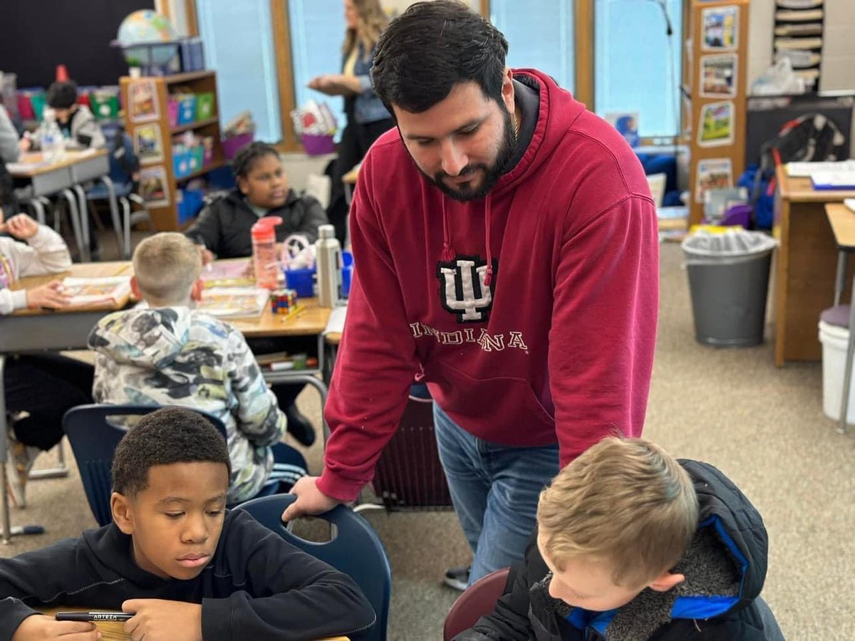 BPEKnights's tweet photo. Pease join us in congratulating our Bridgeport Elementary School 2023-2024 Teacher of the Year ~ Mr. Miguel Isol!!!  🎉🌟🎊

We are so happy for you and know that you will represent Knights Nation very well!!!! #WeAreWayne #YouEmbodyExcellence 🌟 https://t.co/ELtDhOwSdv