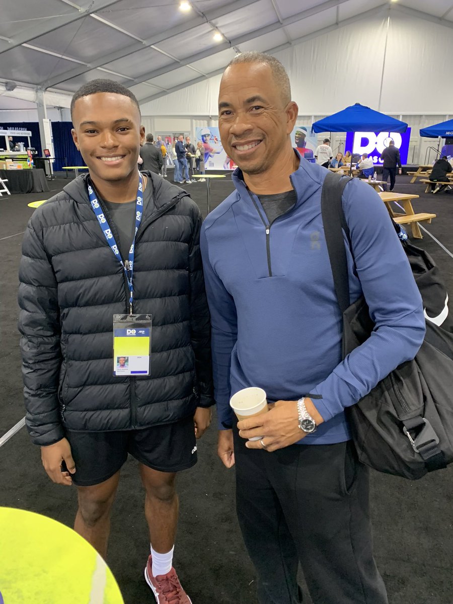 Devin Simmons (@devinsimmons_) on Twitter photo Thank you Mr. Shelton for giving me words of encouragement to keep pushing . I had a late start at tennis so did the great <a href="/BenShelton/">Ben Shelton</a> . It is possible thanks for the motivating words! Thank you Mr. Shelton for giving me words of encouragement to keep pushing . I had a late start at tennis so did the great <a href="/BenShelton/">Ben Shelton</a> . It is possible thanks for the motivating words!
