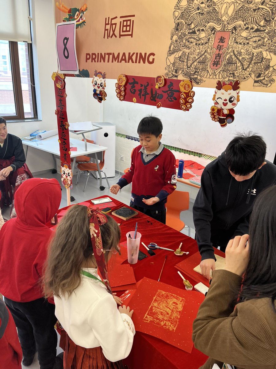 NicoleDorn9's tweet image. The CLA team did a fantastic job organizing the Temple Fair! ๐๐งง ๆฐๅนดๅฟซไน๏ผ#SiasIS