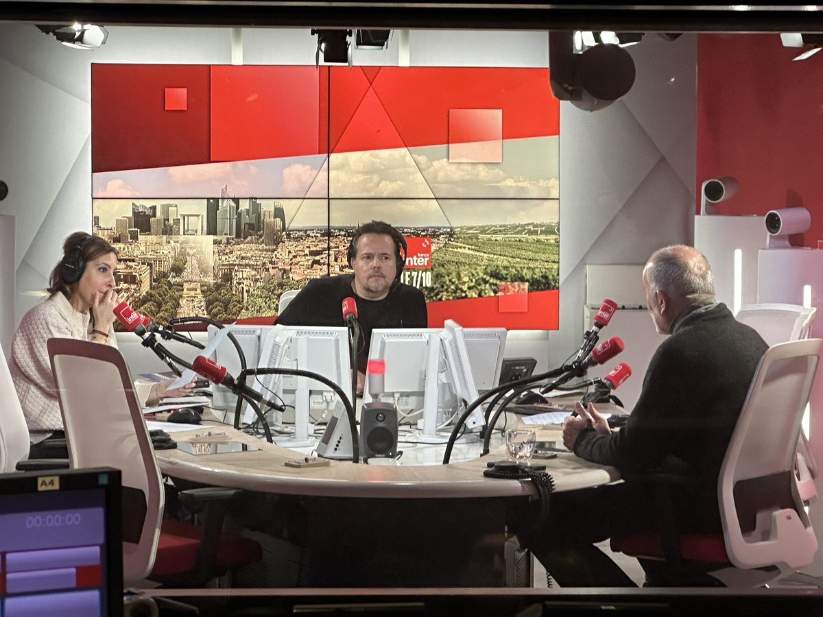 Analyse, perspective, réflexion. Très intéressant entretien avec l’historien Jean-Pierre Filiu au micro de @ndemorand et @LeaSalame sur @franceinter radiofrance.fr/franceinter/po…