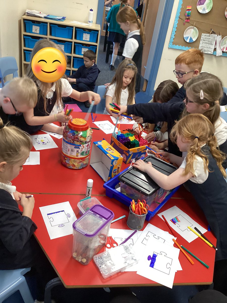staynorHprimary's tweet image. Last week Team Wraparound had fun with activities for national puzzle day @eboractrust #NationalPuzzleDay #PuzzleFun #staynorwraparound