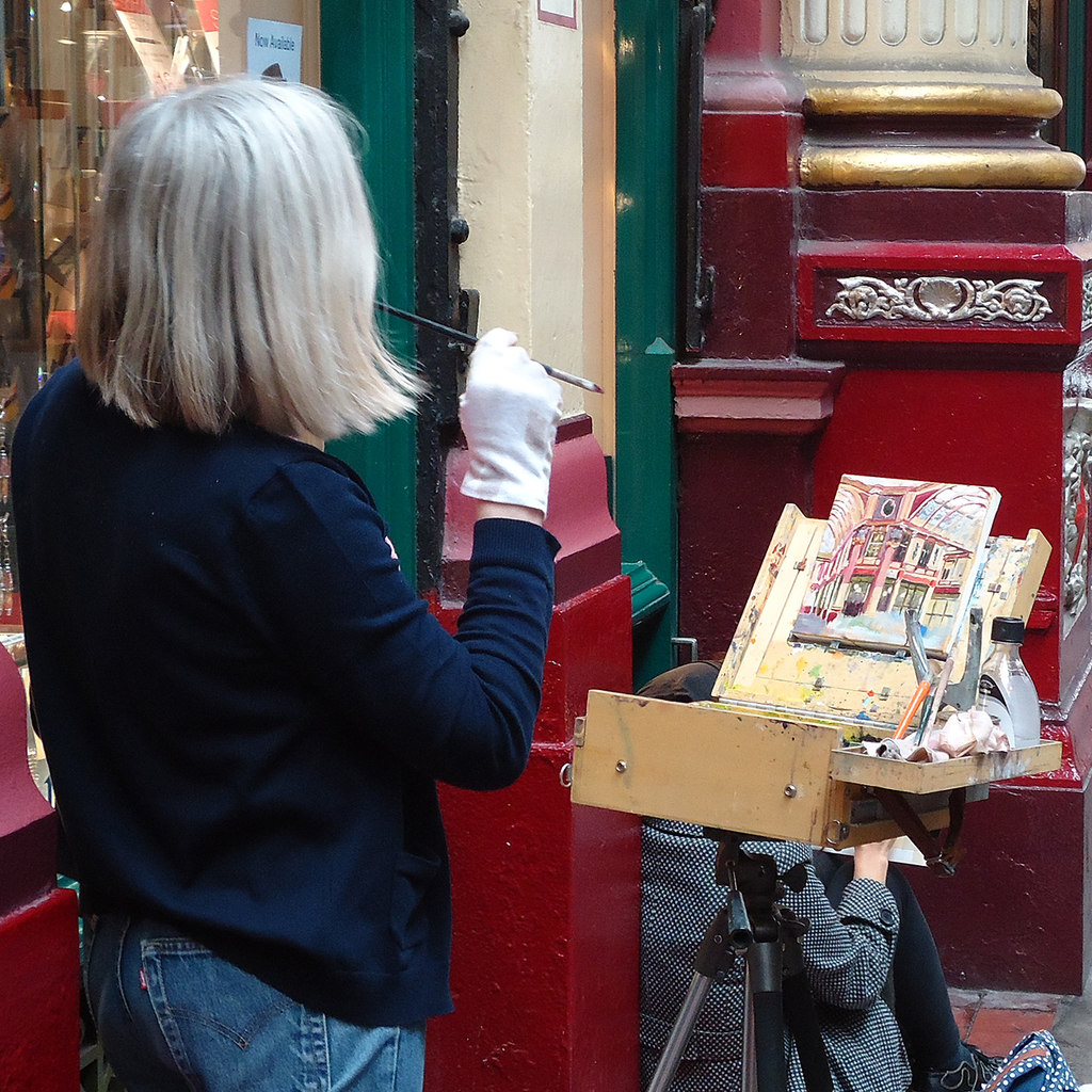 Painting Leadenhall Market (2012)
geograph.org.uk/photo/3026326
#LeadenhallMarket #CityofLondon