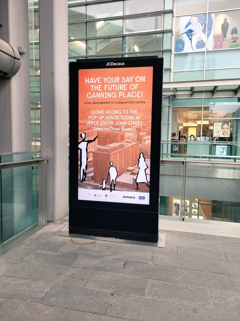 Yesterday as part of our engagement in @Liverpool_ONE we were kindly offered a screen to promote the event. Check out the art work by our talante @JodieGreenwood_ Looked fab!